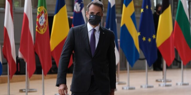 Εμπάργκο όπλων στην Τουρκία ζητά από ΕΕ ο Μητσοτάκης – Τι είπε για τα 12 ναυτικά μίλια