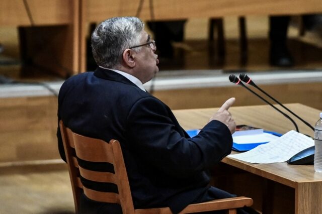 Δικηγόρος Μιχαλολιάκου: Σήκωνε το δεξί χέρι, δεν έκανε κάτι άλλο