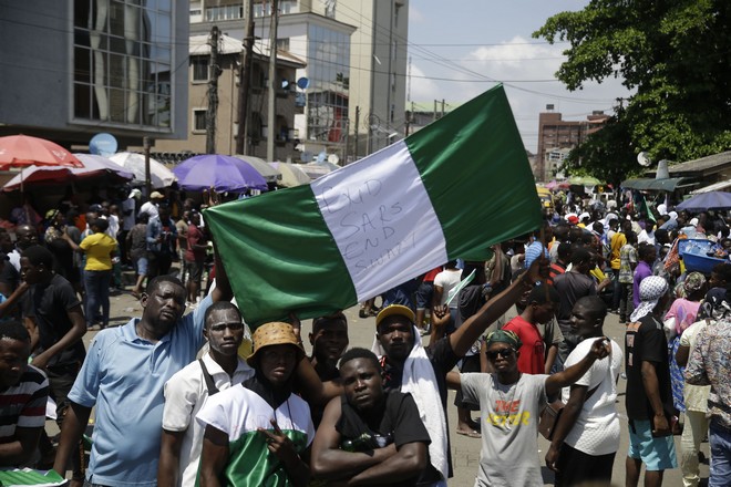 Νιγηρία: Διαδηλωτές σκοτώθηκαν από πυρά των δυνάμεων ασφαλείας