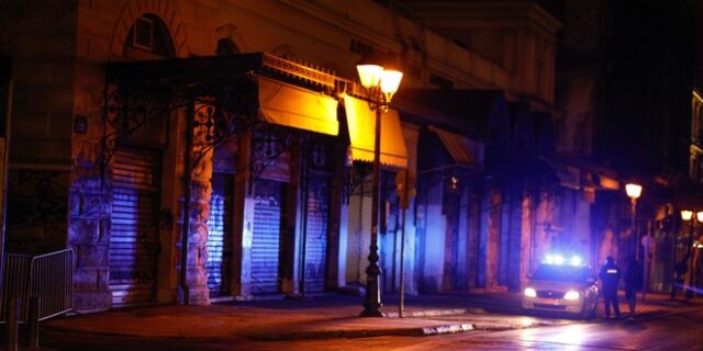 Βίαιη επίθεση με ομοφοβικά κίνητρα στο κέντρο της Αθήνας
