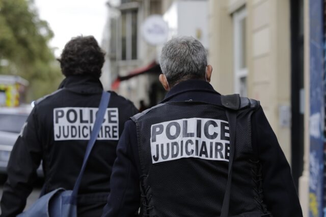 Γαλλία: Ένοπλος μαχαίρωσε και σκότωσε άνδρα – Τον πυροβόλησαν αστυνομικοί