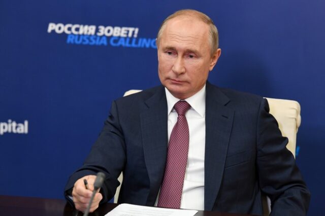 Πούτιν: ”Τα εμβόλια κατά του κορονοϊού είναι αποτελεσματικά”