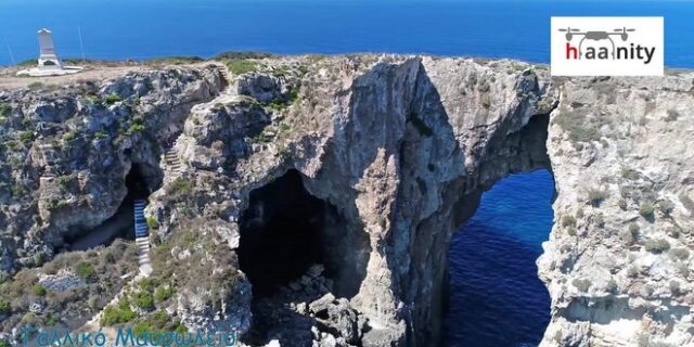 Ναυαρίνο: Τα απίστευτα μέρη όπου βρίσκονται τα μαυσωλεία Αγγλίας, Γαλλίας, Ρωσίας