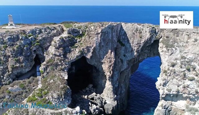 Ναυαρίνο: Τα απίστευτα μέρη όπου βρίσκονται τα μαυσωλεία Αγγλίας, Γαλλίας, Ρωσίας