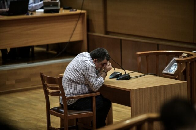 Δίκης Χρυσής Αυγής: Ο Ρουπακιάς δεν θα αιτηθεί αναστολή της ποινής του
