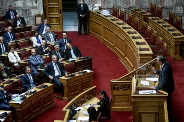 Βουλή: Σχέδιο ελέγχου των “Σαμαρικών” η επιστολική ψήφος;