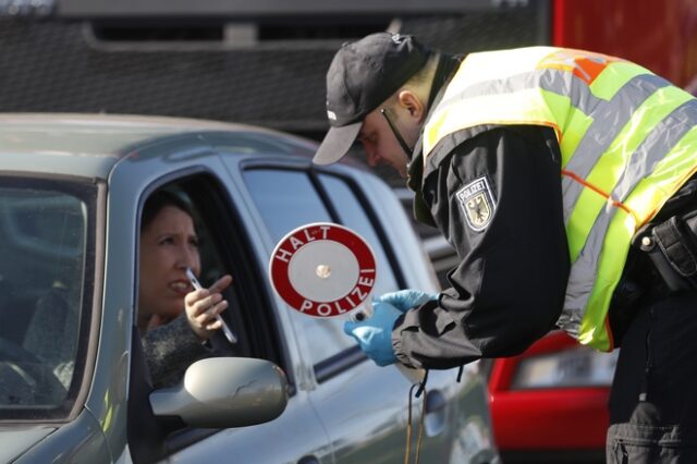 Κορονοϊός – Ελβετία: Μάσκες παντού και απαγόρευση συναθροίσεων