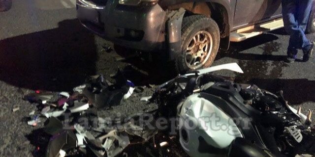 Λαμία: Τροχαίο στο κέντρο της πόλης – Τραυματίστηκε μοτοσυκλετιστής