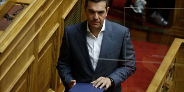 Ο αιφνιδιασμός του Τσίπρα στην Βουλή και γιατί έγινε