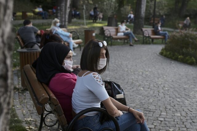 Τουρκία: Σχεδόν δύο χιλιάδες κρούσματα σε μια ημέρα