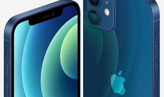 Η Samsung τρολάρει την Apple που δεν θα δίνει φορτιστή και ακουστικά με τα iPhone 12