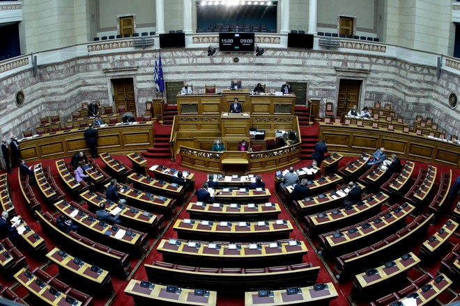 Εισφορά αλληλεγγύης: Κατατέθηκε στη Βουλή η αναστολή της για το 2021