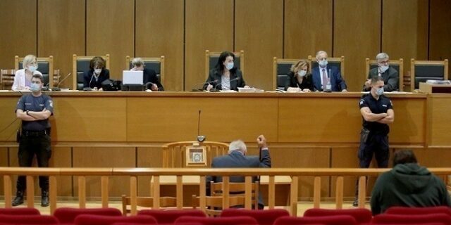 Δίκη Χρυσής Αυγής: Εν αναμονή της απόφασης για τις αναστολές των ποινών