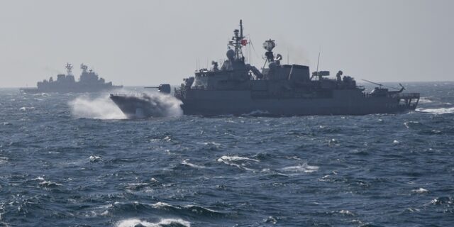 Τουρκική Navtex για άσκηση με πυρά ανοιχτά της Εύβοιας