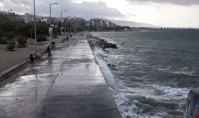 Πτώση της θερμοκρασίας και τοπικά έντονες βροχοπτώσεις