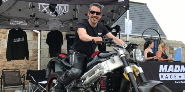 Εκατομμυριούχος σκοτώθηκε ενώ προσπαθούσε να κάνει ρεκόρ ταχύτητας με Porsche