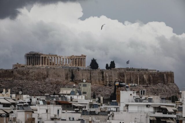 Πρόσκαιρη άνοδος θερμοκρασίας έως τη Δευτέρα