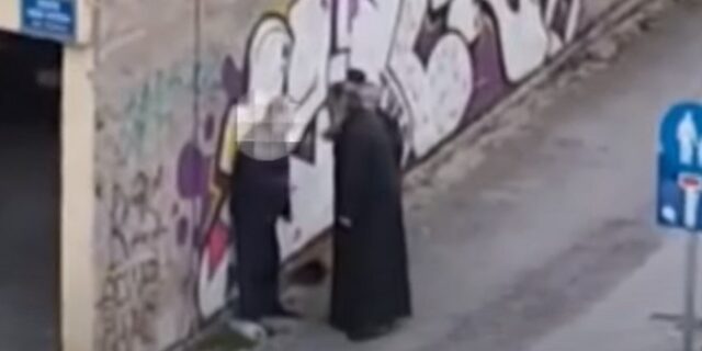 Κοζάνη: Σε αργία ο ιερέας που χαστούκισε πολίτη στη μέση του δρόμου