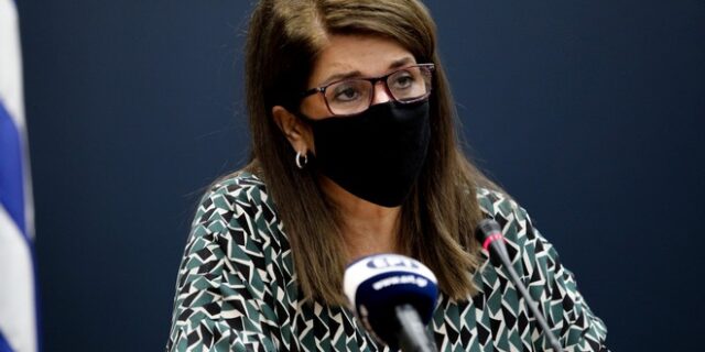 Παπαευαγγέλου: Κατειλημμένες πάνω από τις μισές κλίνες covid στην Αττική