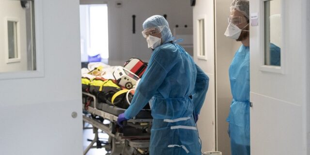 Κορονοϊός: 17.421 κρούσματα και σχεδόν 300 θάνατοι την πρώτη εβδομάδα lockdown