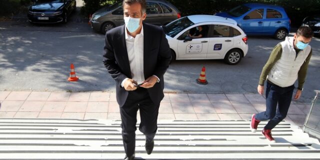Αρκουμανέας: “Πιθανό να έχουμε πάλι σήμερα 2.000 κρούσματα κορονοϊού”