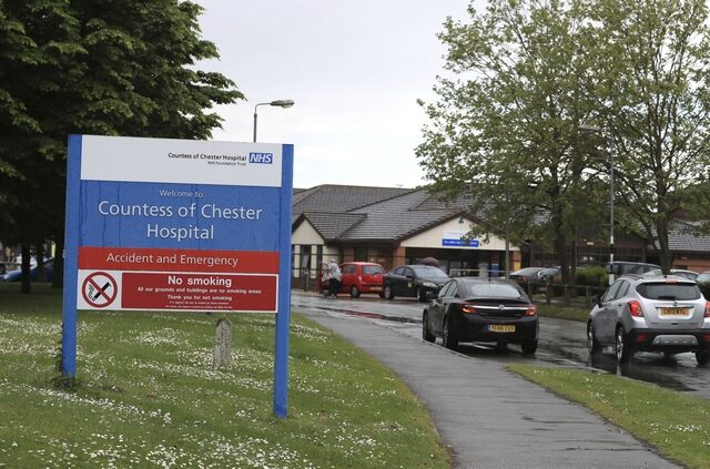 Βρετανία: Στο εδώλιο νοσηλεύτρια – Κατηγορείται οτι σκότωσε 8 μωρά