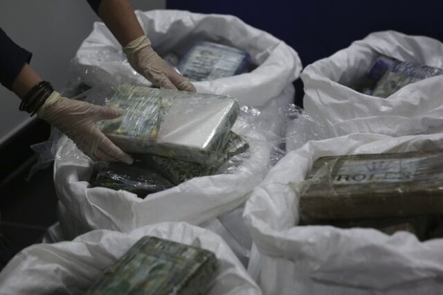 Μεξικό: Βρήκαν τρία κιλά κοκαΐνη σε τουαλέτες αεροσκάφους