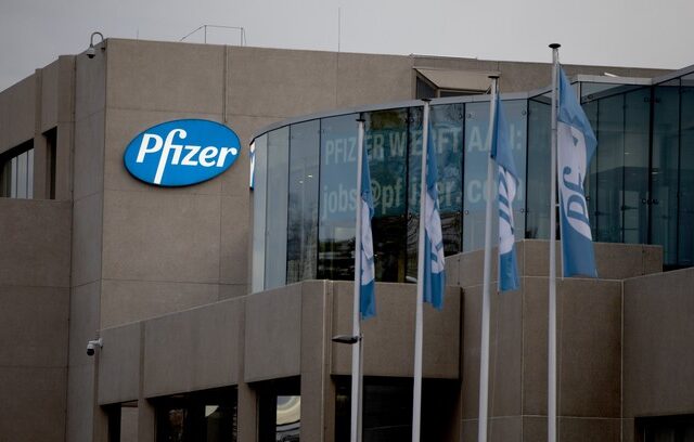 Ισπανία: Θα προμηθευτεί τα εμβόλια της Pfizer στις αρχές του 2021