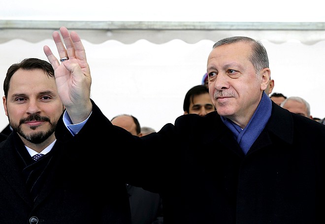 Μ. Σοϊντάν: Οι Τούρκοι ολοένα και φτωχαίνουν – Η αλήθεια πίσω από την τουρκική οικονομία
