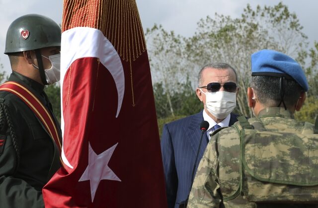 Ερντογάν: Προκλητική φιέστα στα Βαρώσια