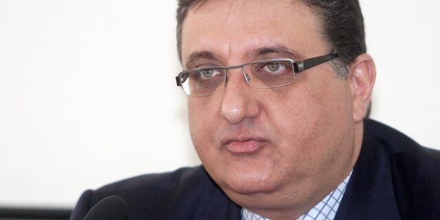 Πρόεδρος ΠΙΣ: Να ανακαλέσει ο κύριος Πέτσας