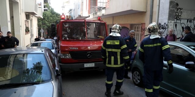 Φωτιά σε σπίτι στη Νίκαια – Απεγκλωβίστηκε ζευγάρι ηλικιωμένων