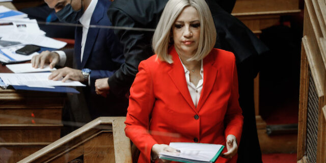 Επίκαιρη ερώτηση Γεννηματά προς τον πρωθυπουργό για τη διαχείριση της πανδημίας
