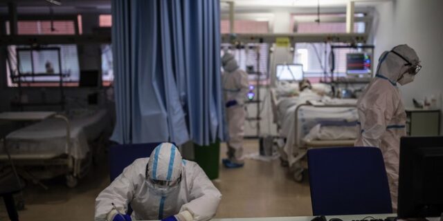 Κορονοϊός: Συναγερμός για τον αριθμό των νεκρών – Εκτός ελέγχου η πανδημία