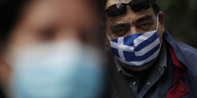 Κορονοϊός: Οι αναθεωρημένες οδηγίες του CDC για χρήση μάσκας
