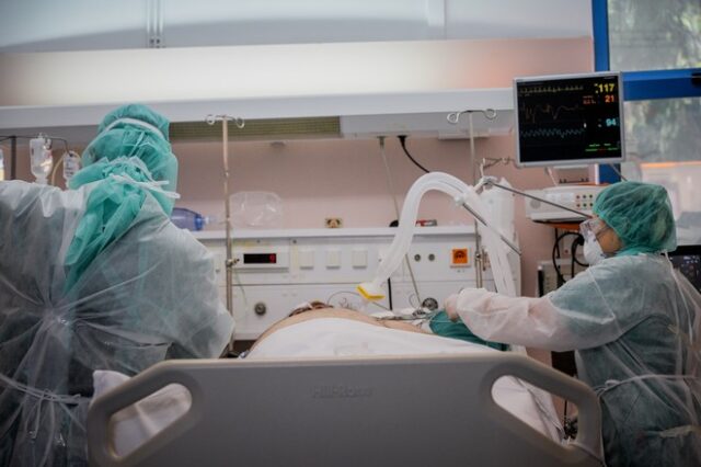 Υπουργείο Υγείας: Τριακόσιοι μόνιμοι γιατροί στις ΜΕΘ των Νοσοκομείων