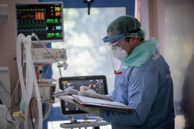 Κορονοϊός: Εκτός ελέγχου το νοσοκομείο της Δράμας
