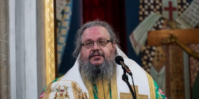 Κορονοϊός: Σε προληπτική καραντίνα ο Μητροπολίτης Λάρισας
