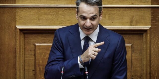 Ο Μητσοτάκης έριξε την ευθύνη στους νέους για την έξαρση του κορονοϊού