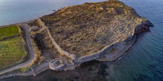 Λέσβος: Στο φως τρία κτίσματα από την ανασκαφή στην Αρχαία Άντισσα