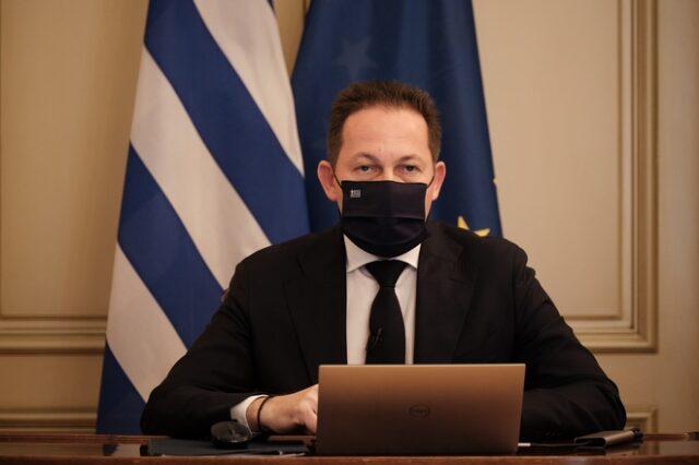 Πέτσας: Ανοιχτό το ενδεχόμενο παράτασης του lockdown