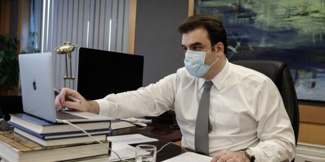 Πιερρακάκης: “Πάνω από 4 εκατ. πολίτες έχουν ήδη εμβολιαστεί ή κλείσει ραντεβού”