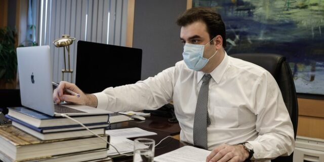 Πώς ο Πιερρακάκης χάλασε το αφήγημα περί “ατομικής ευθύνης”