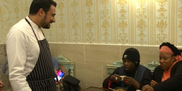 Κύμα αλληλεγγύης σε εστιατόριο που προσέφερε γεύματα σε άστεγους αλλά χρεοκόπησε