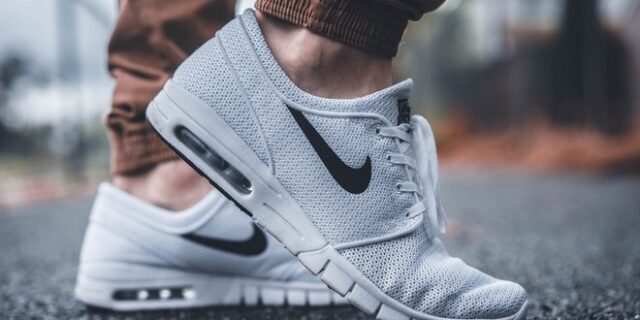 Black Friday: 7 running shoes για να αθληθείς σωστά στην καραντίνα