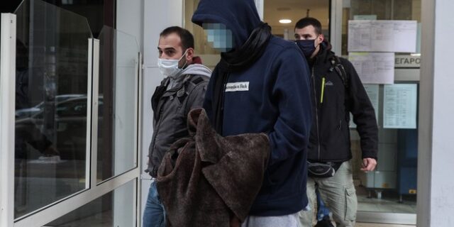 Έγκλημα στις Σπέτσες: Βούλγαρο δείχνει ο 22χρονος Βασίλης Μπάφας – Ολόκληρη η απολογία του