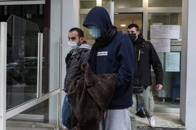 Έγκλημα στις Σπέτσες: Βούλγαρο δείχνει ο 22χρονος Βασίλης Μπάφας – Ολόκληρη η απολογία του