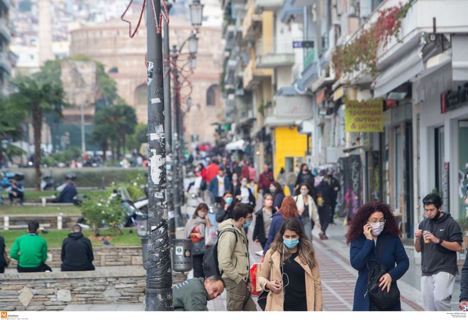 Η Θεσσαλονίκη απαιτεί απαντήσεις για τα μοιραία λάθη με τον κορονοϊό