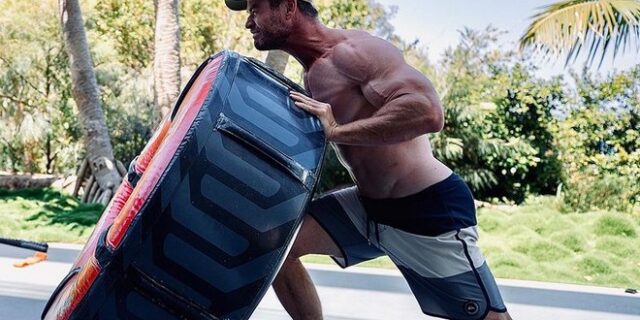 Chris Hemsworth: Το επικό τρολάρισμα του Chris Pratt στη φωτογραφία του “Thor”