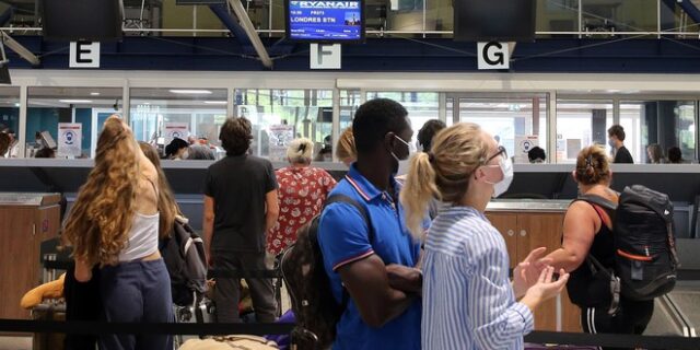 Κορονοϊός: Μόνο με αρνητικό τεστ η είσοδος στη Γαλλία